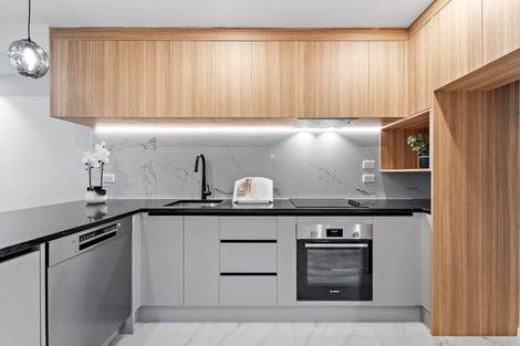 Photo of property in 1/23 Tudor Road, Henderson, Auckland, 0610