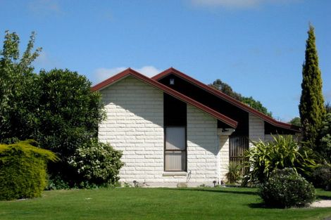 Photo of property in 11 Ashby Grove, Kaiapoi, 7630