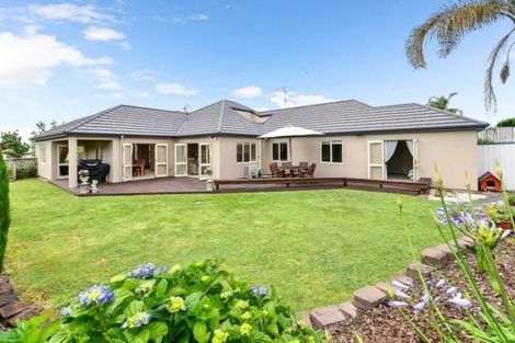 Photo of property in 31 Cairns Crescent, Rototuna, Hamilton, 3210