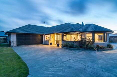 Photo of property in 20 Harry Shaw Way, Raumati South, Paraparaumu, 5032
