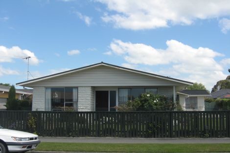 Photo of property in 9 Rolfe Place, Bishopdale, Christchurch, 8053