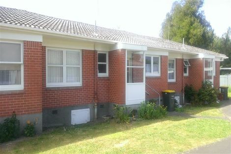 Photo of property in 1/42-44 Opaheke Road, Opaheke, Papakura, 2113