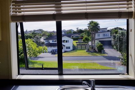 Photo of property in 60 Regency Park Drive, Gulf Harbour, Whangaparaoa, 0930