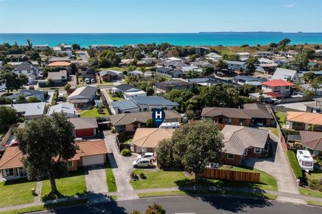 Photo of property in 38 Pacific View Road, Papamoa Beach, Papamoa, 3118