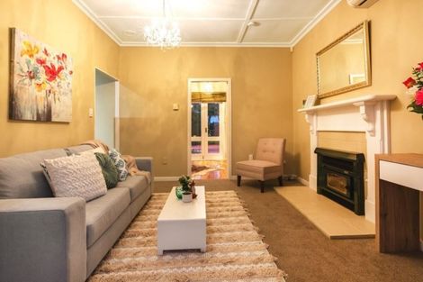 Photo of property in 128 Paremata Road, Paremata, Porirua, 5024