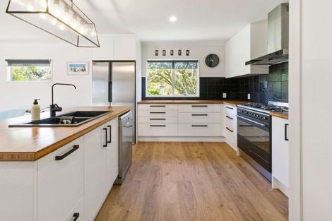 Photo of property in 2017 Rings Road, Coromandel, 3506