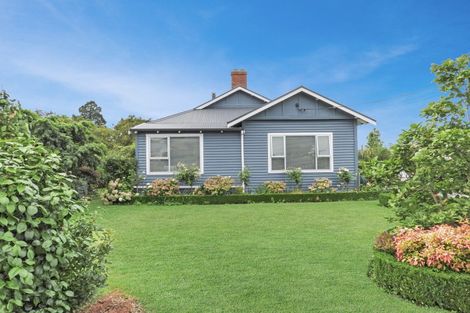 Photo of property in 12 Parsonage Road, Waimate, 7924