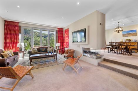 Photo of property in 12 Lakeview Terrace, Taradale, Napier, 4112
