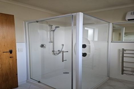 Photo of property in 1/93 Avenue Road, West End, Timaru, 7910