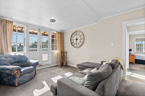 Photo of property in 60 Cole Street, Masterton, 5810