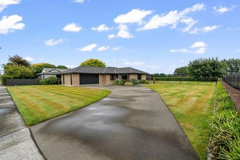 Photo of property in 134 Seaward Road, Edendale, 9825