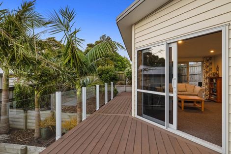 Photo of property in 3a Lorna Street, Lynmouth, New Plymouth, 4310
