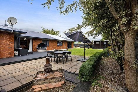 Photo of property in 12 Hunter Street, Normanby, Hawera, 4614