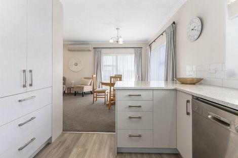 Photo of property in 5/30 Leighton Avenue, Waiwhetu, Lower Hutt, 5010