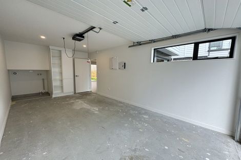 Photo of property in 1d Westall Road, New Lynn, Auckland, 0600