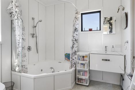 Photo of property in 384 Pomona Road, Tasman, Upper Moutere, 7173