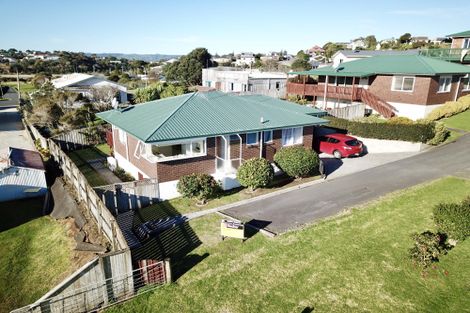 Photo of property in 38c Bow Street, Raglan, 3225