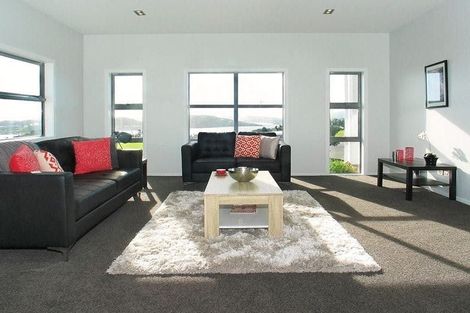 Photo of property in 30 Frances Brown Avenue, Aotea, Porirua, 5024