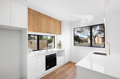 Photo of property in 1/13 Pulham Crescent, Queenwood, Hamilton, 3210