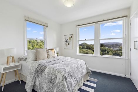 Photo of property in 19 Sidlaw Street, Strathmore Park, Wellington, 6022