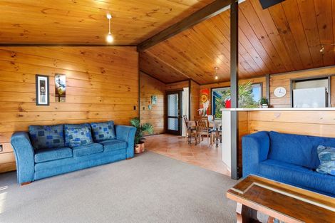 Photo of property in 220 Ocean Road, Ohope, 3121