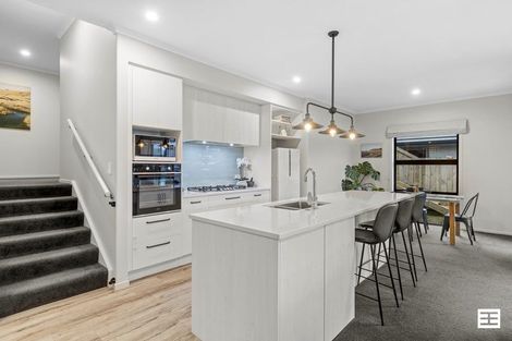 Photo of property in 15 Trans Tasman Way, Pyes Pa, Tauranga, 3112