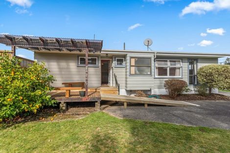 Photo of property in 69 Martin Street, Utuhina, Rotorua, 3015