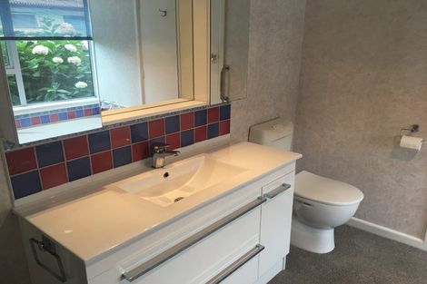 Photo of property in 4 Grahams Road, Ilam, Christchurch, 8041