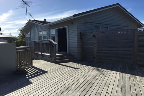 Photo of property in 43 Minaret Drive, Bucklands Beach, Auckland, 2014