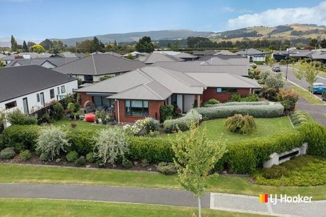 Photo of property in 1 Carrick Place, Mosgiel, 9024