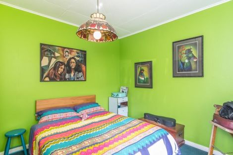 Photo of property in 21 Tirangi Road, Rongotai, Wellington, 6022