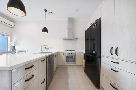 Photo of property in 40 Buckley Avenue, Hobsonville, Auckland, 0616