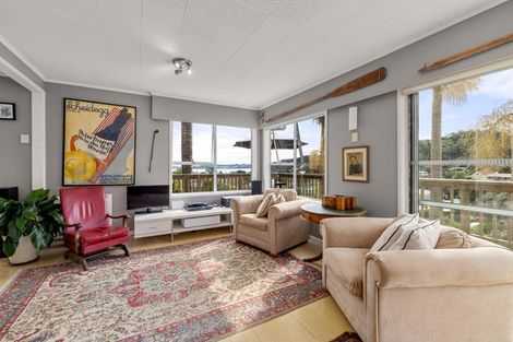 Photo of property in 13 Long Beach Road, Russell, 0202