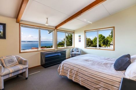 Photo of property in 17 Te Kopua Street, Acacia Bay, Taupo, 3330