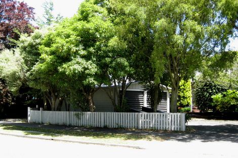 Photo of property in 15 Pinehurst Crescent, Russley, Christchurch, 8042