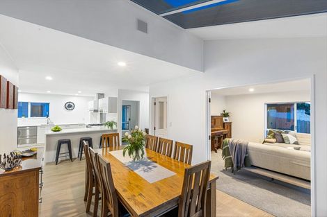 Photo of property in 3 Lakeside Drive, Orewa, 0931