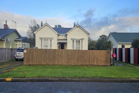 Photo of property in 6 Vera Street, Marton, 4710