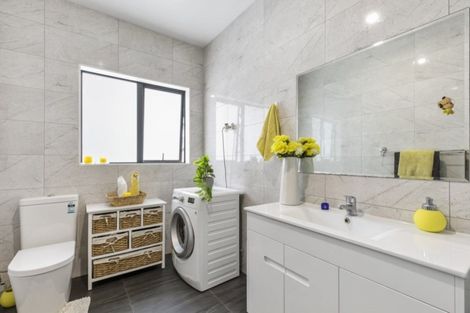 Photo of property in 10a Staines Avenue, Mangere East, Auckland, 2024