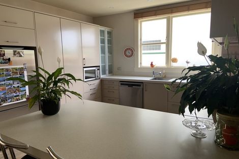 Photo of property in 142 Nelson Crescent, Napier South, Napier, 4110