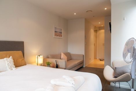 Photo of property in Queen's Residences, 2004/8 Airedale Street, Auckland Central, Auckland, 1010