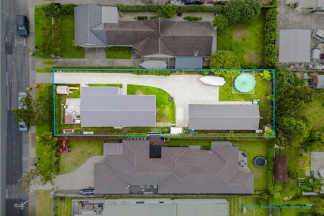 Photo of property in 61 Ladies Mile, Manly, Whangaparaoa, 0930