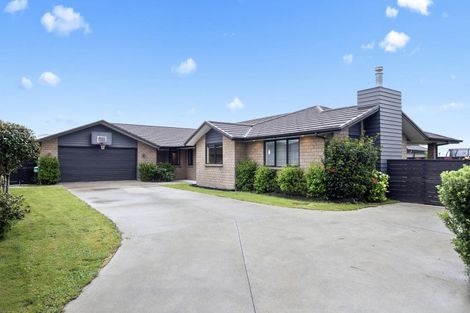 Photo of property in 22 William Andrew Road, Pukekohe, 2120