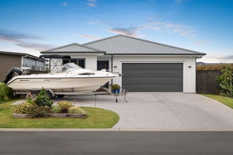 Photo of property in 48 Reel Road, Waihi Beach, 3611