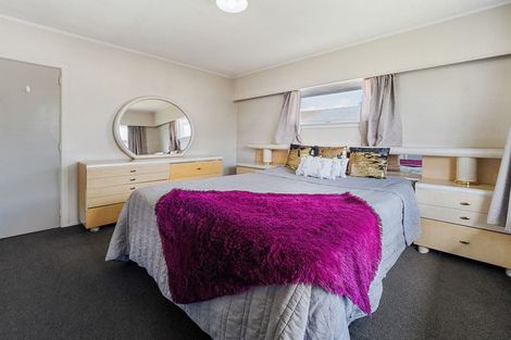 Photo of property in 205 Main North Road, Redwood, Christchurch, 8051