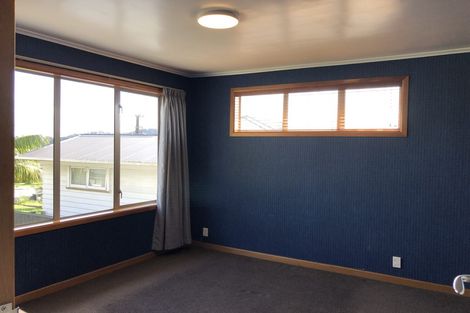 Photo of property in 145 Golf Road, Titirangi, Auckland, 0600