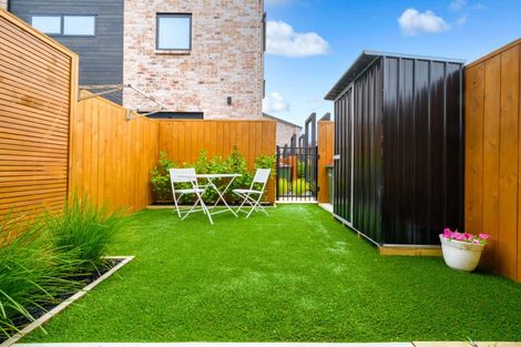 Photo of property in 3/57 Taikata Road, Te Atatu Peninsula, Auckland, 0610