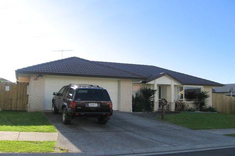 Photo of property in 7 Ballydonegan Rise, East Tamaki, Auckland, 2013