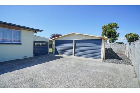 Photo of property in 19 Kelso Place, Strathern, Invercargill, 9812
