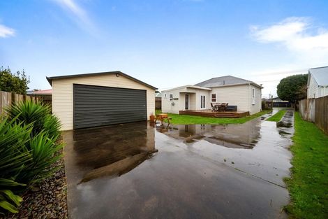 Photo of property in 22 Milmoe Street, Hawera, 4610