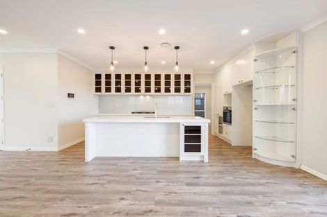 Photo of property in 13 Hangahai Road, Flat Bush, Auckland, 2019